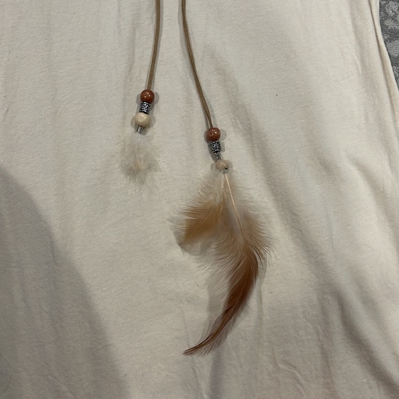 Cold shoulder beaded top - Picture 3 of 4